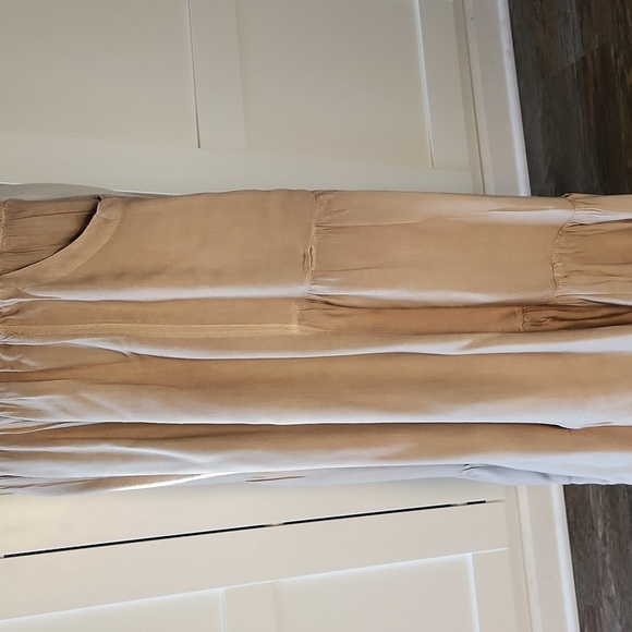 Sacred Threads Beige Ruffled Palazzo Pants Size Medium Stretch Waist - Picture 3 of 7